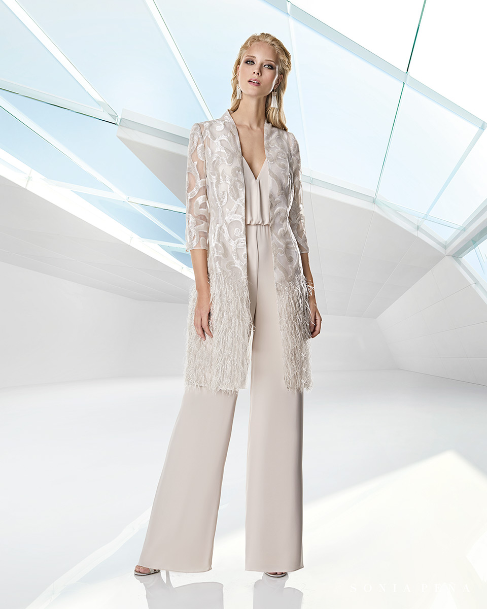 Jacket dress. Spring-Summer Trece Lunas Collection 2020. Sonia Peña - Ref. 1200059